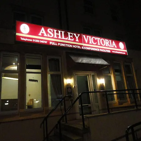 Ashley Victoria-3